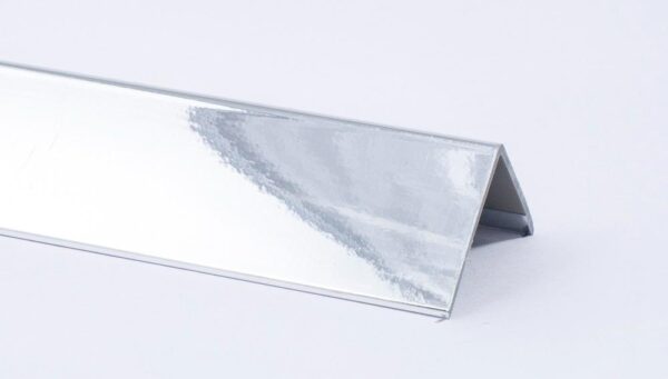 Угол металлизированный У25М 25*25*2700 серебро